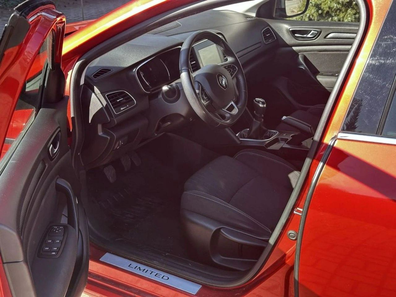 Renault Megane - Zdjęcie 12