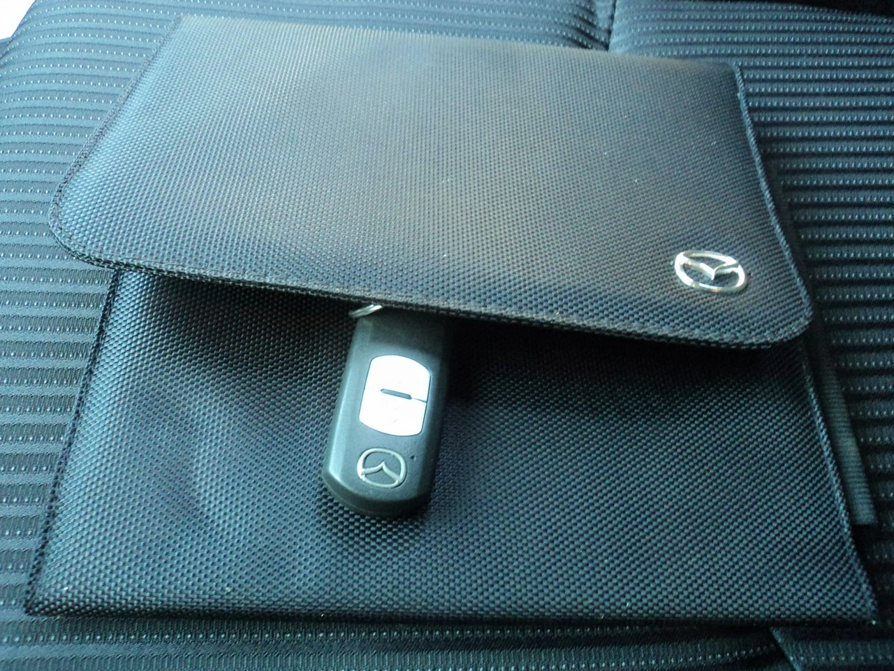 Mazda 3 - Zdjęcie 20