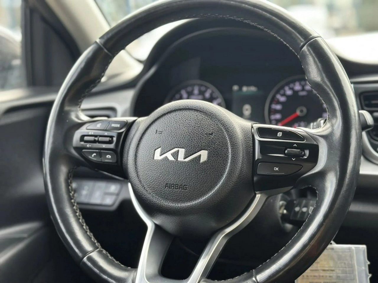 Kia Rio - Zdjęcie 17