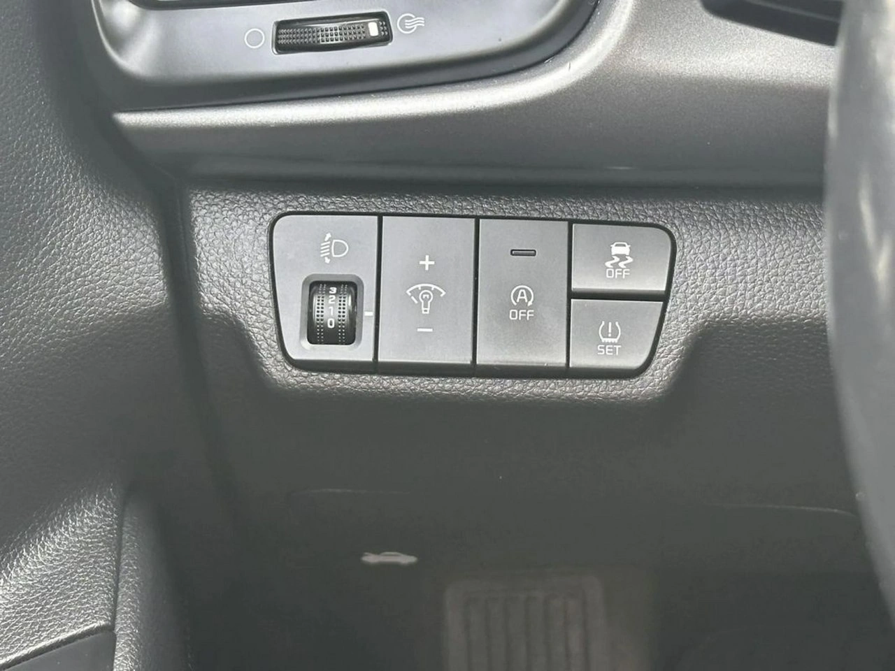Kia Rio - Zdjęcie 29