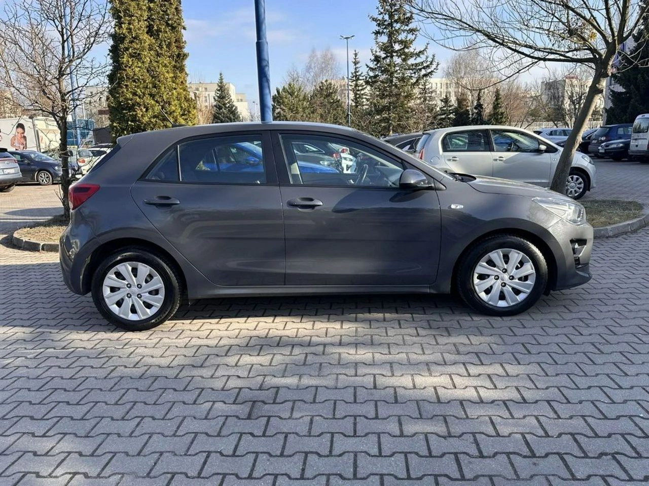 Kia Rio - Zdjęcie 3