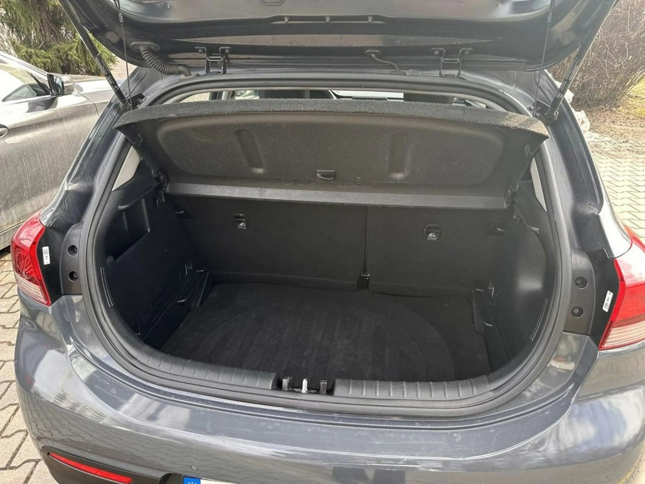 Kia Rio - Zdjęcie 8