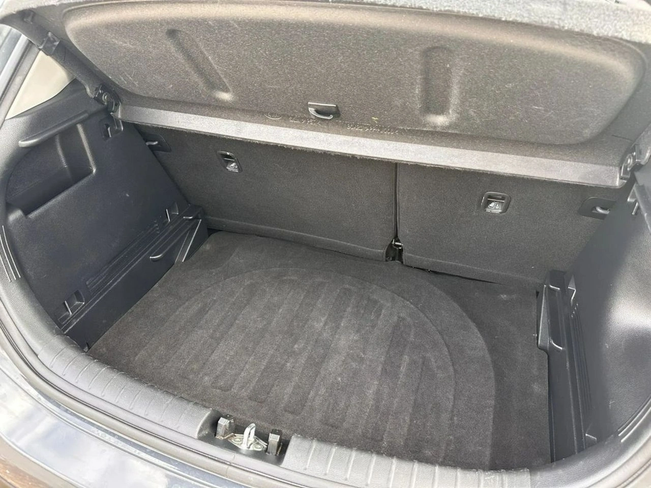 Kia Rio - Zdjęcie 9