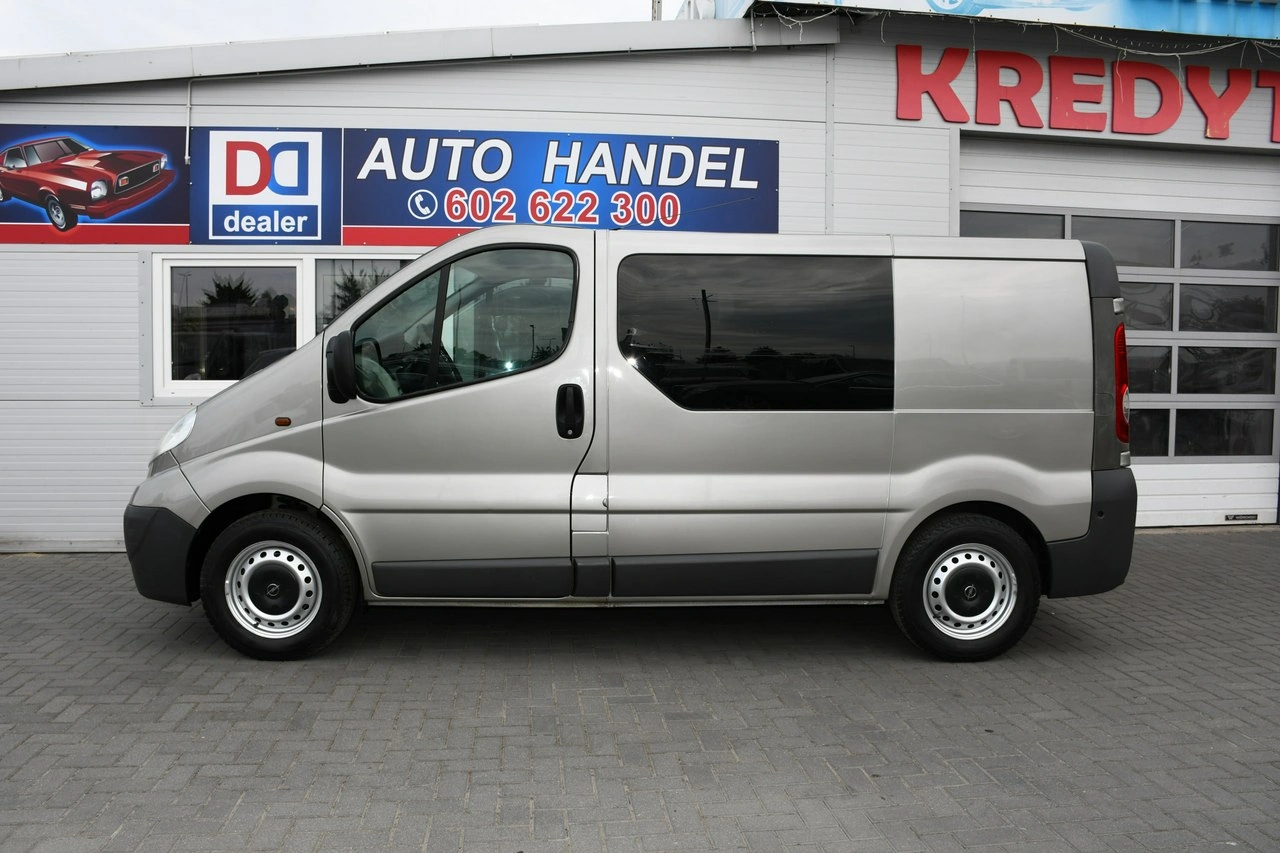 Opel Vivaro - Zdjęcie 10