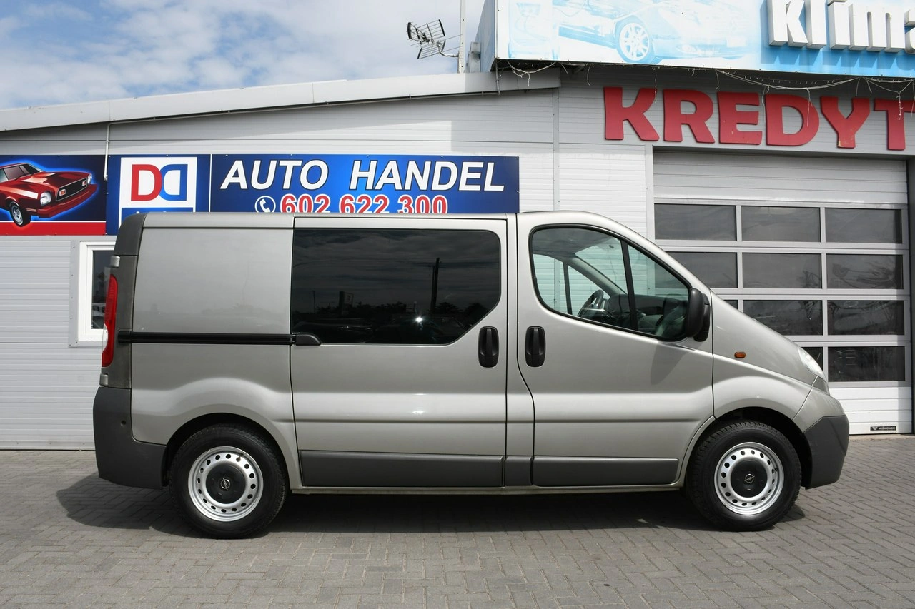 Opel Vivaro - Zdjęcie 12