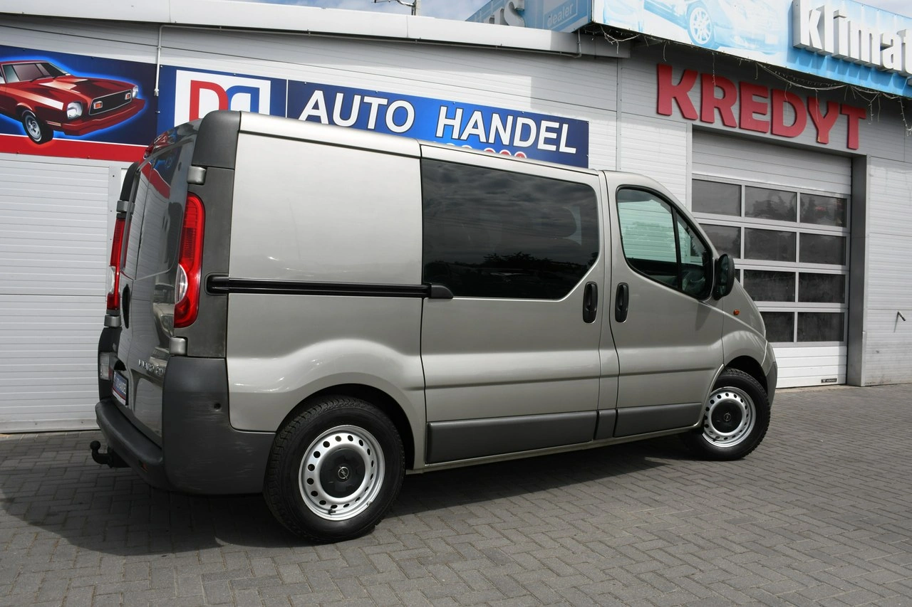 Opel Vivaro - Zdjęcie 13