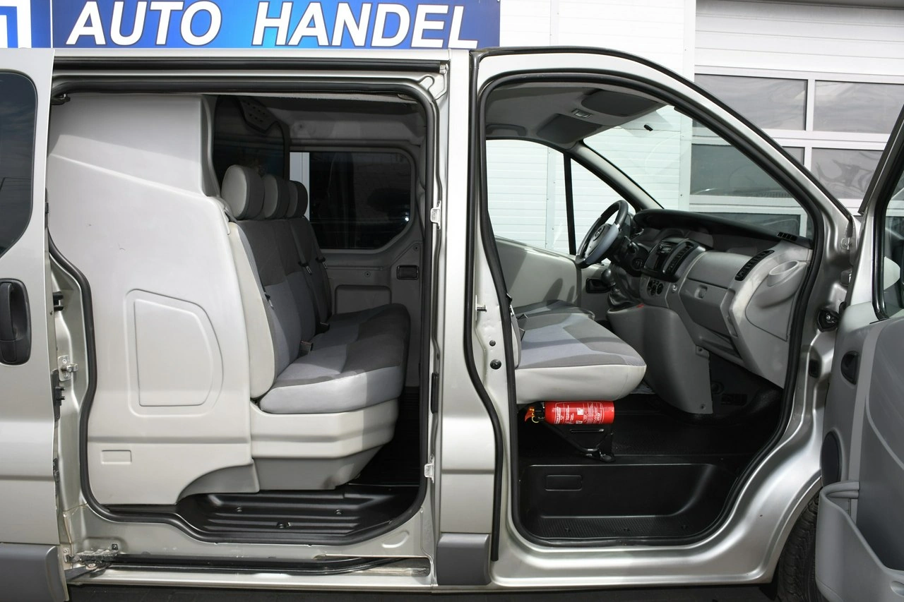 Opel Vivaro - Zdjęcie 15