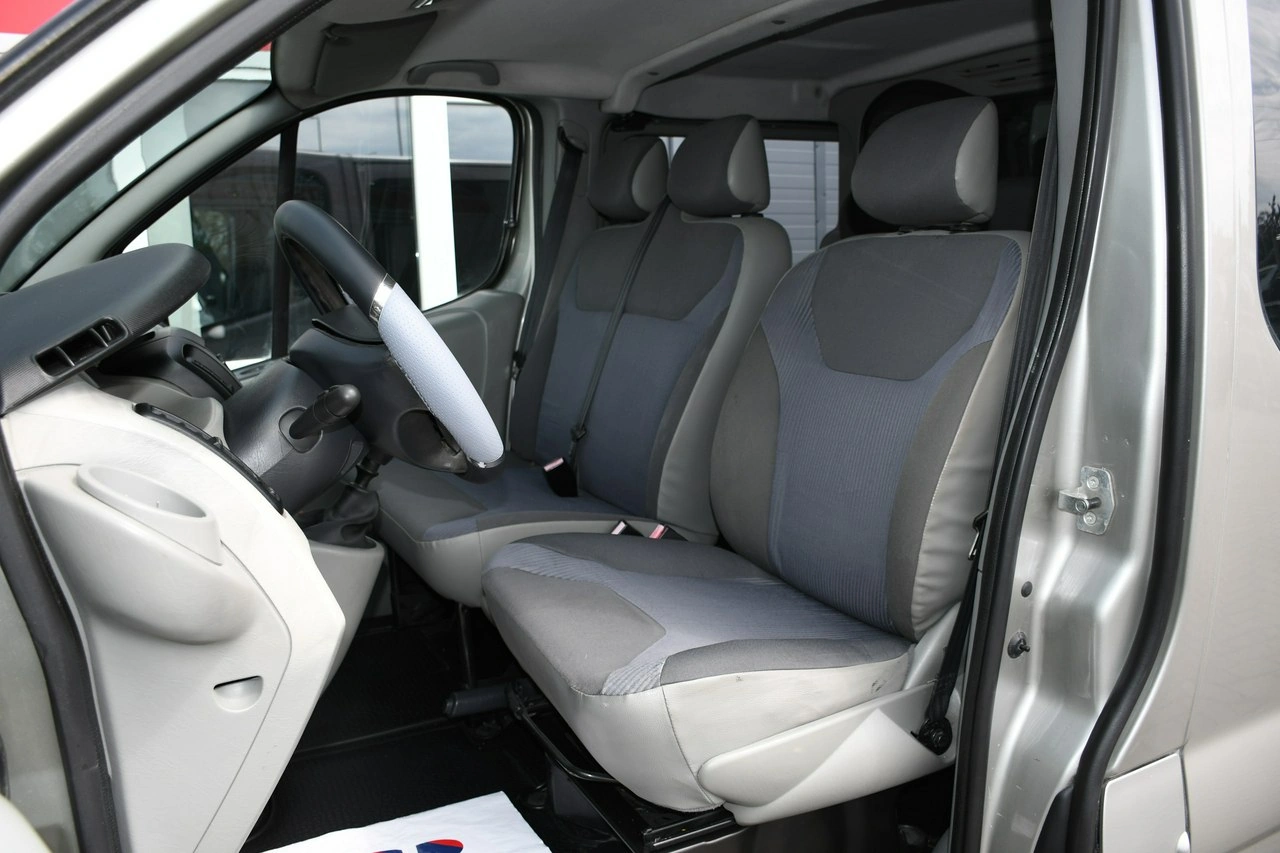 Opel Vivaro - Zdjęcie 17