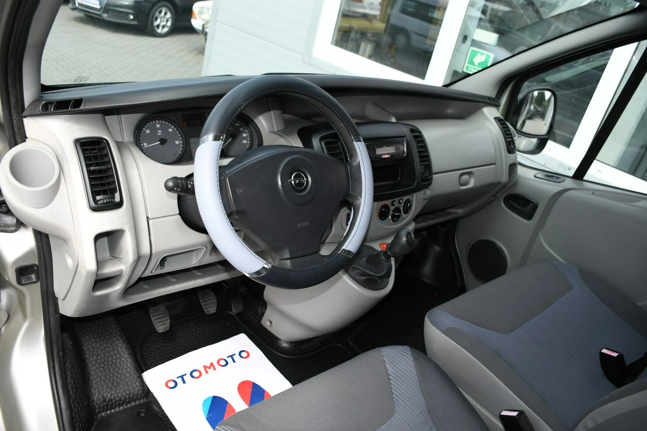 Opel Vivaro - Zdjęcie 18