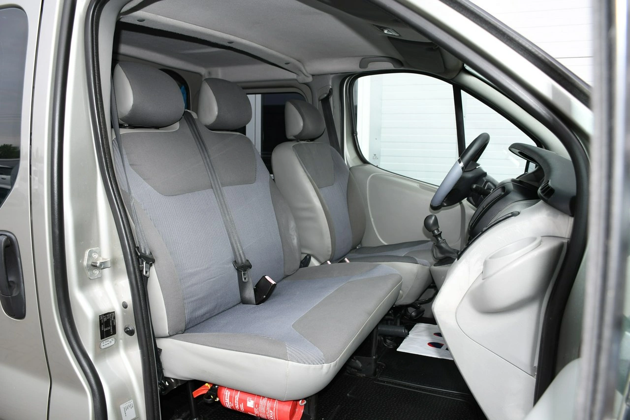 Opel Vivaro - Zdjęcie 23