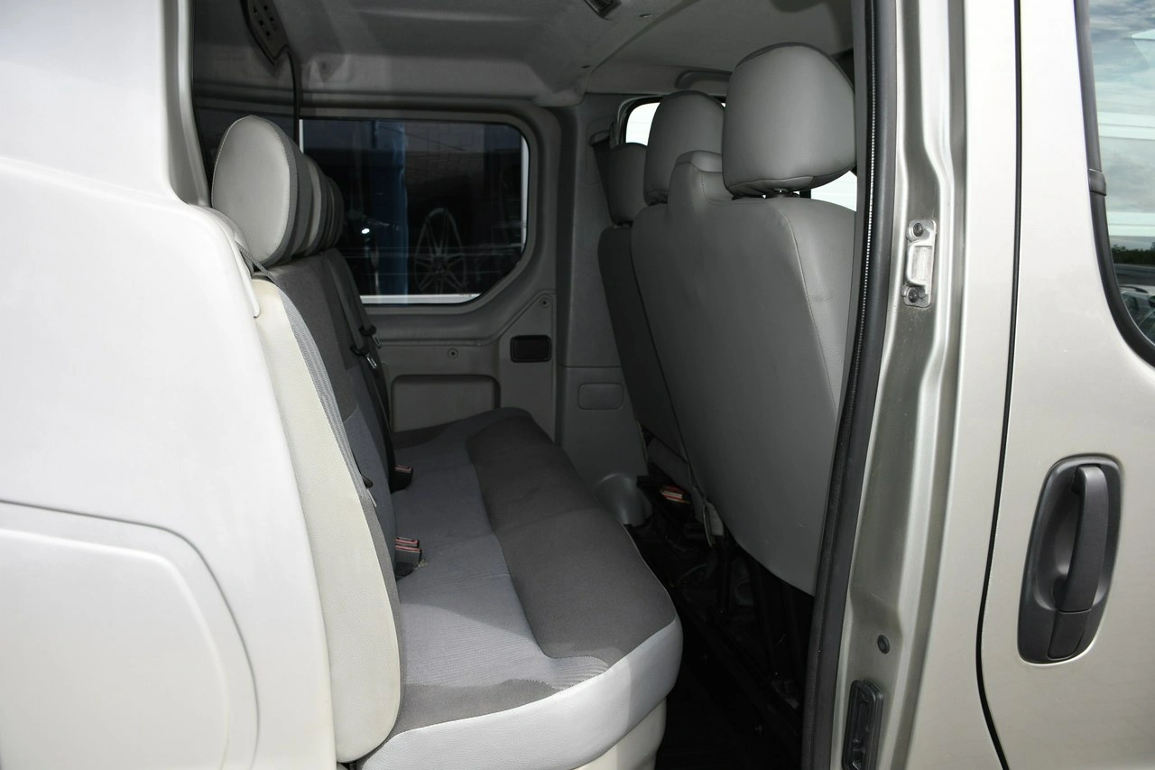 Opel Vivaro - Zdjęcie 26