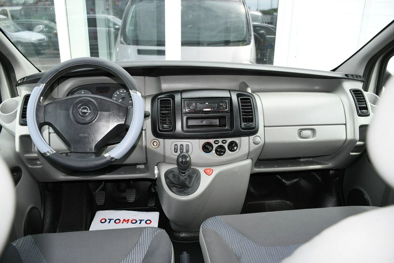 Opel Vivaro - Zdjęcie 2