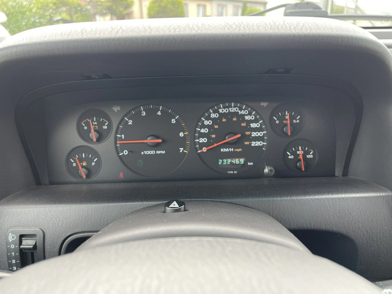 Jeep Grand Cherokee - Zdjęcie 9