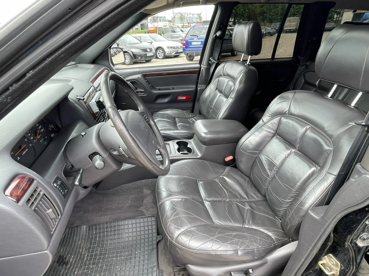 Jeep Grand Cherokee - Zdjęcie 10