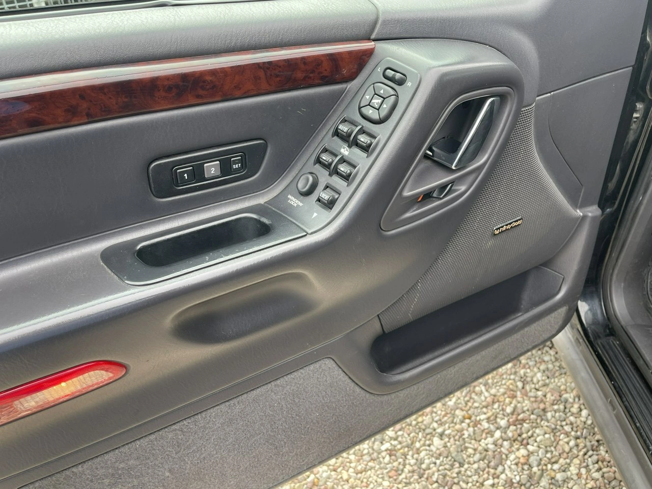 Jeep Grand Cherokee - Zdjęcie 13