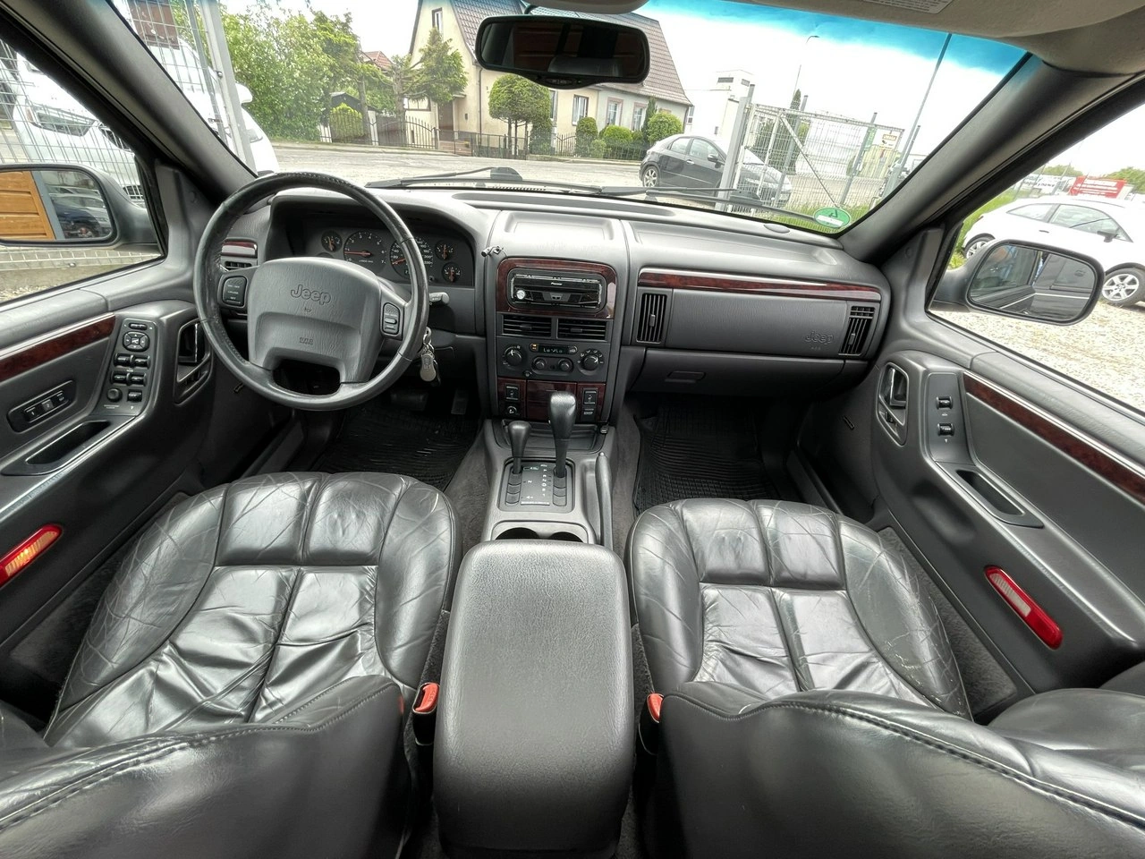 Jeep Grand Cherokee - Zdjęcie 7