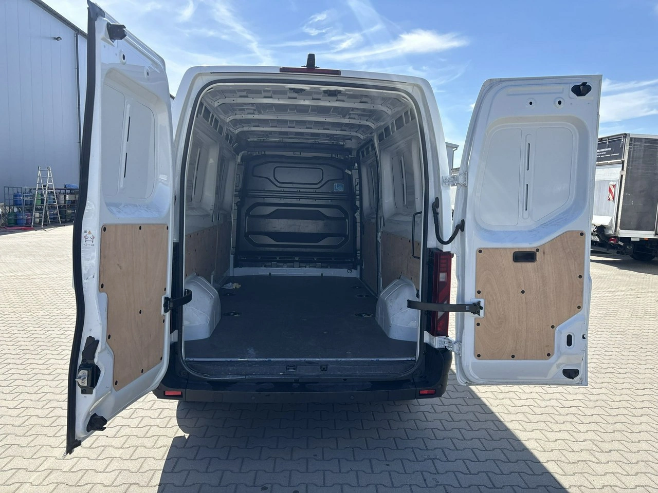 Renault Master - Zdjęcie 12