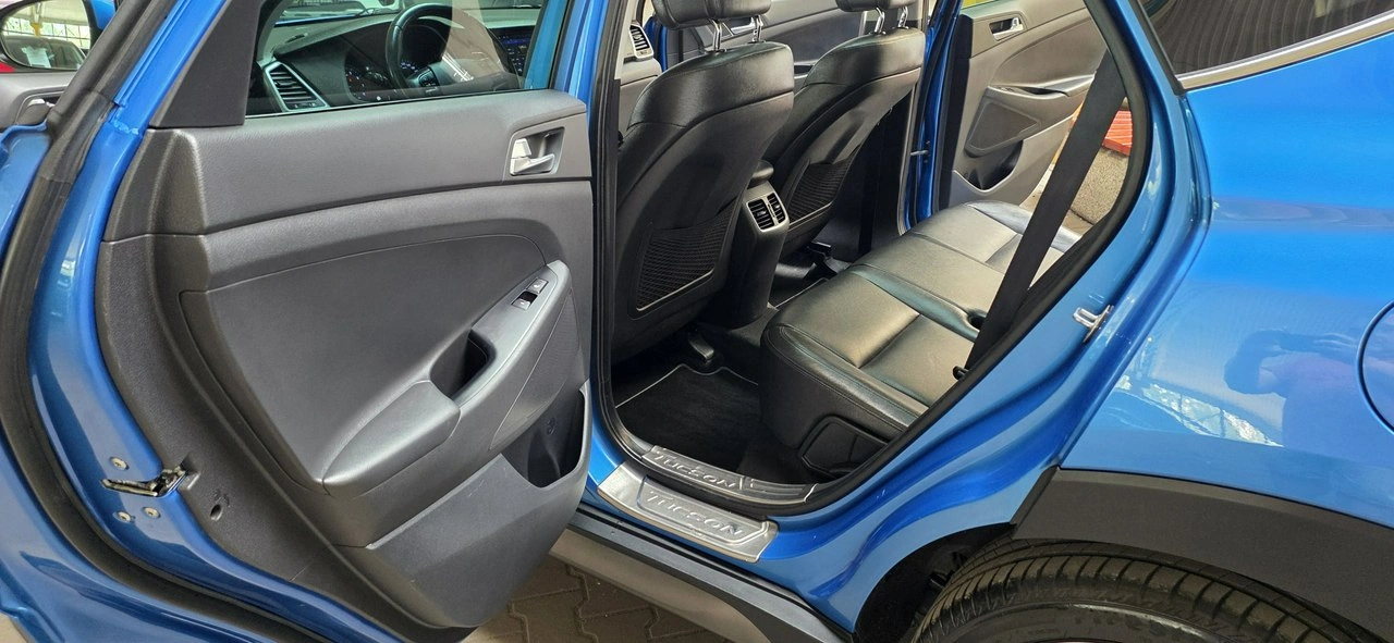 Hyundai Tucson - Zdjęcie 12