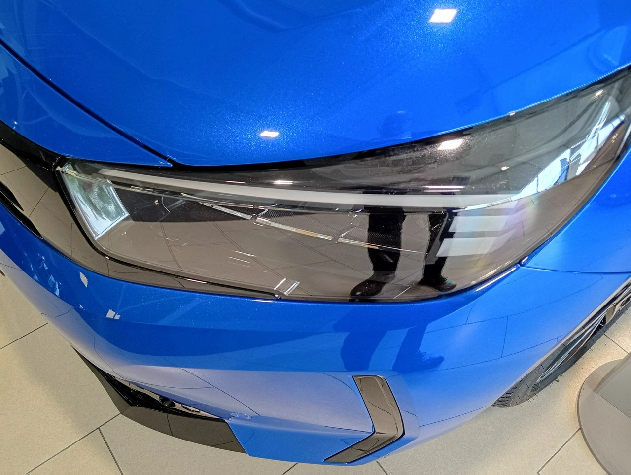 Opel Corsa - Zdjęcie 3