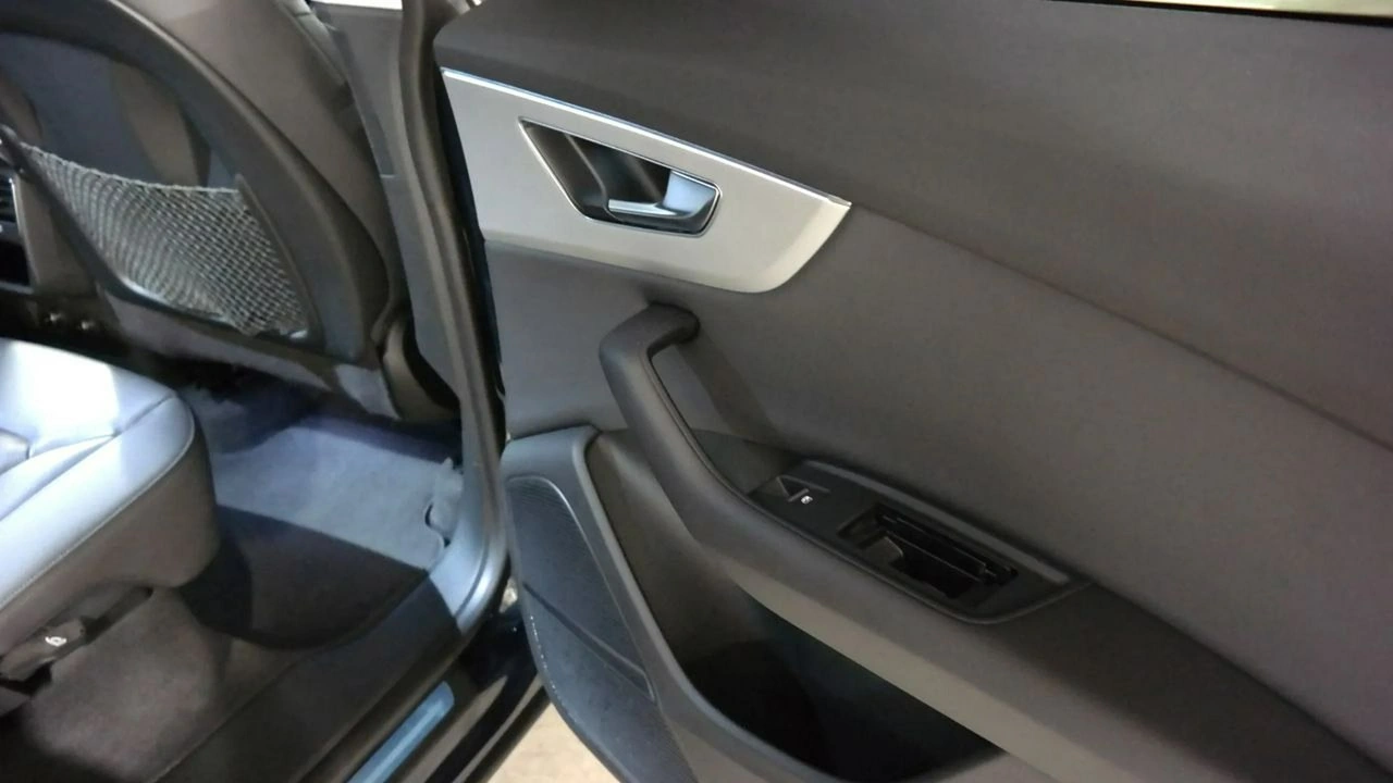 Audi Q8 - Zdjęcie 11