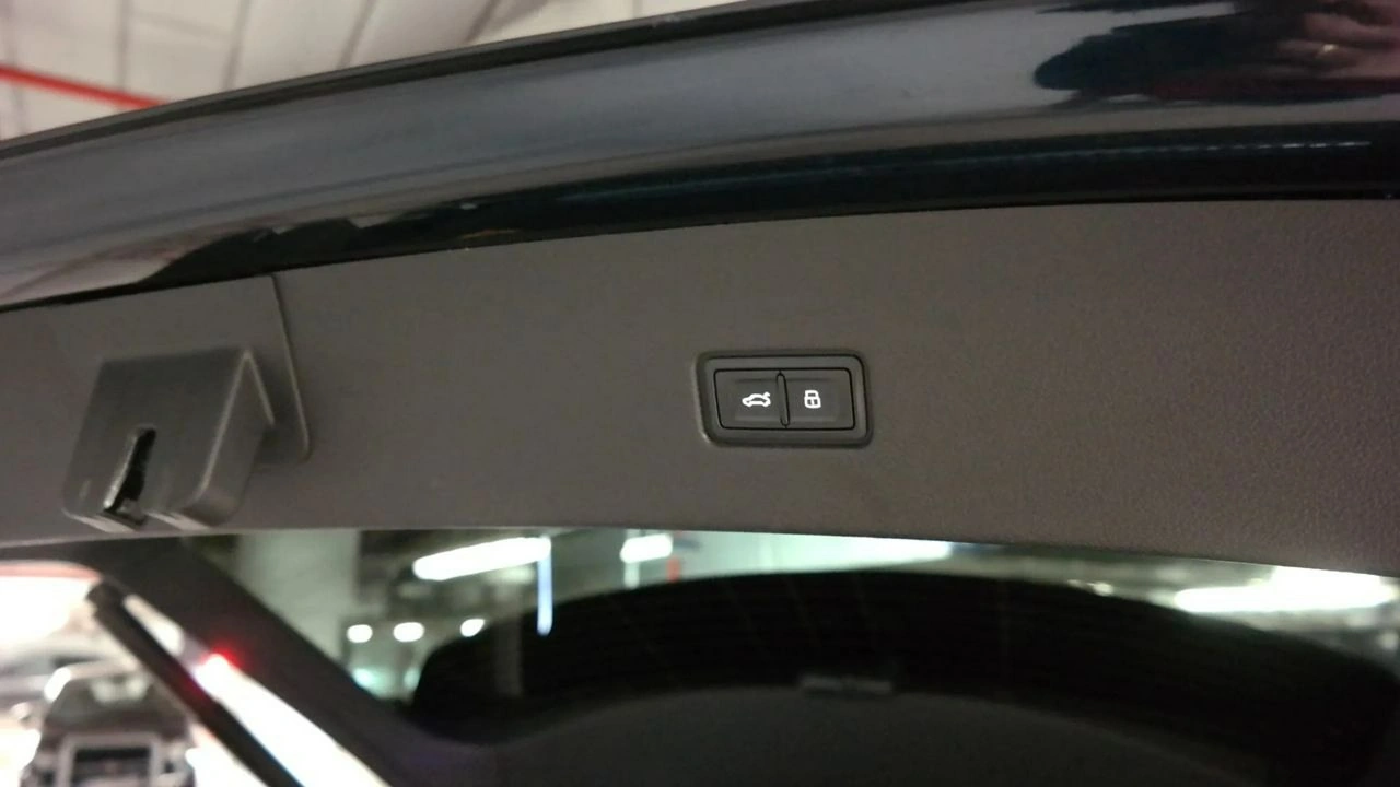 Audi Q8 - Zdjęcie 8