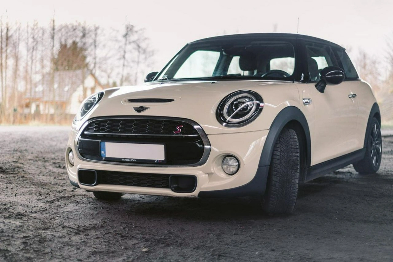 MINI Cooper S - Zdjęcie 1
