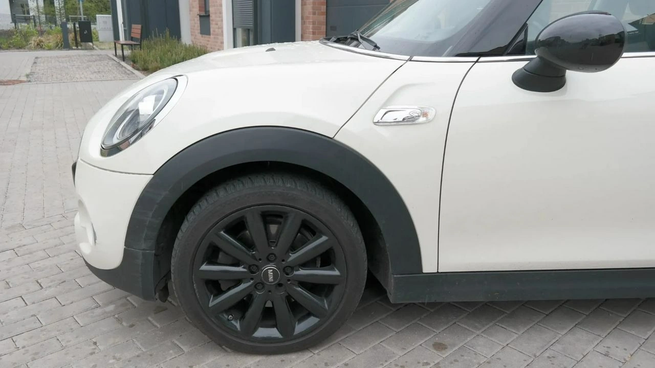 MINI Cooper S - Zdjęcie 23