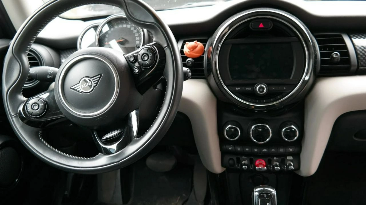 MINI Cooper S - Zdjęcie 26