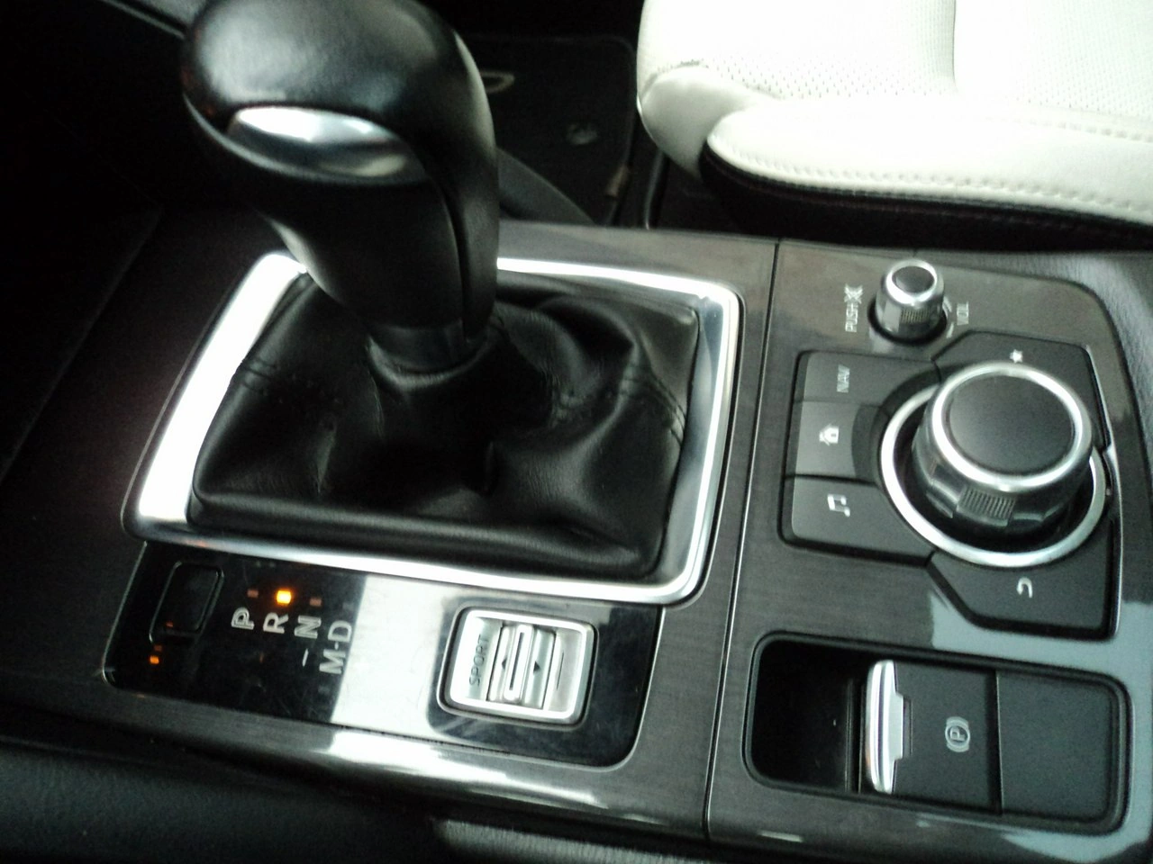 Mazda CX-5 - Zdjęcie 13