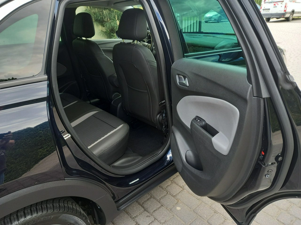 Opel Crossland X - Zdjęcie 22