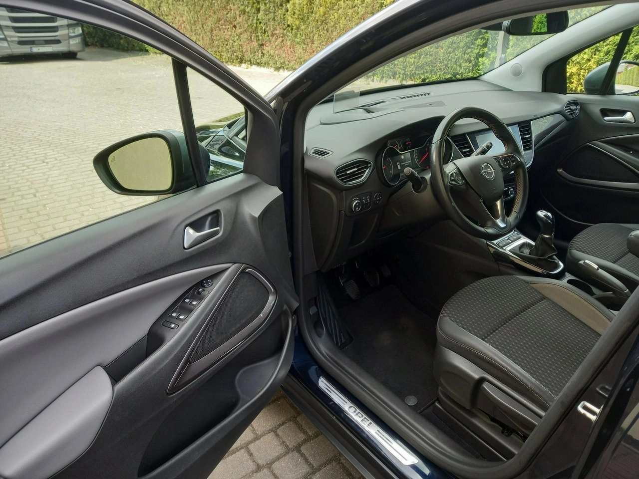 Opel Crossland X - Zdjęcie 26