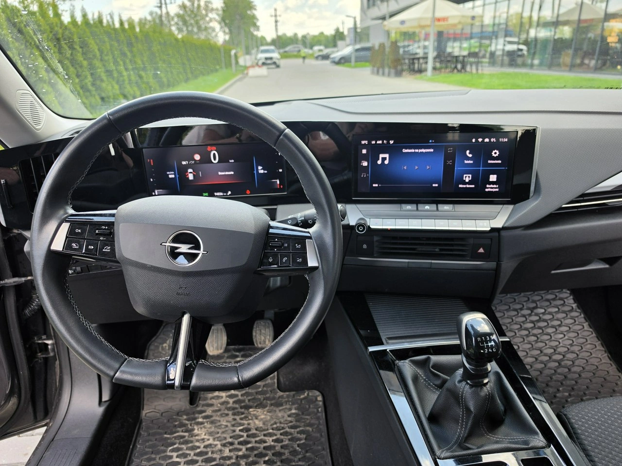 Opel Astra - Zdjęcie 11