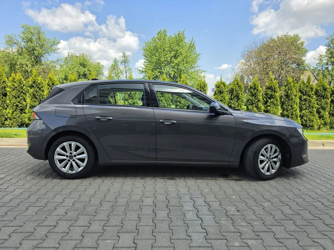 Opel Astra - Zdjęcie 5
