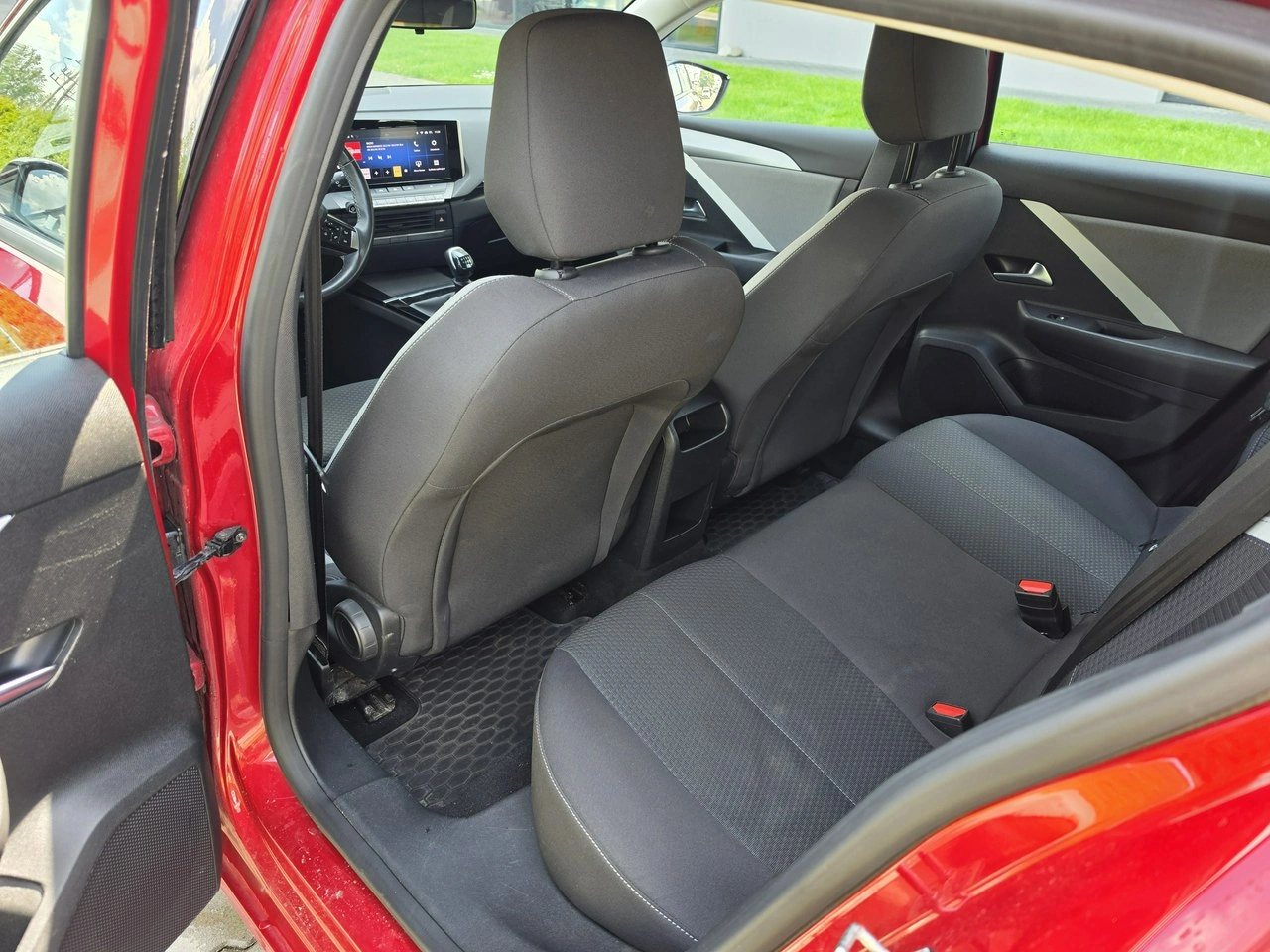 Opel Astra - Zdjęcie 10