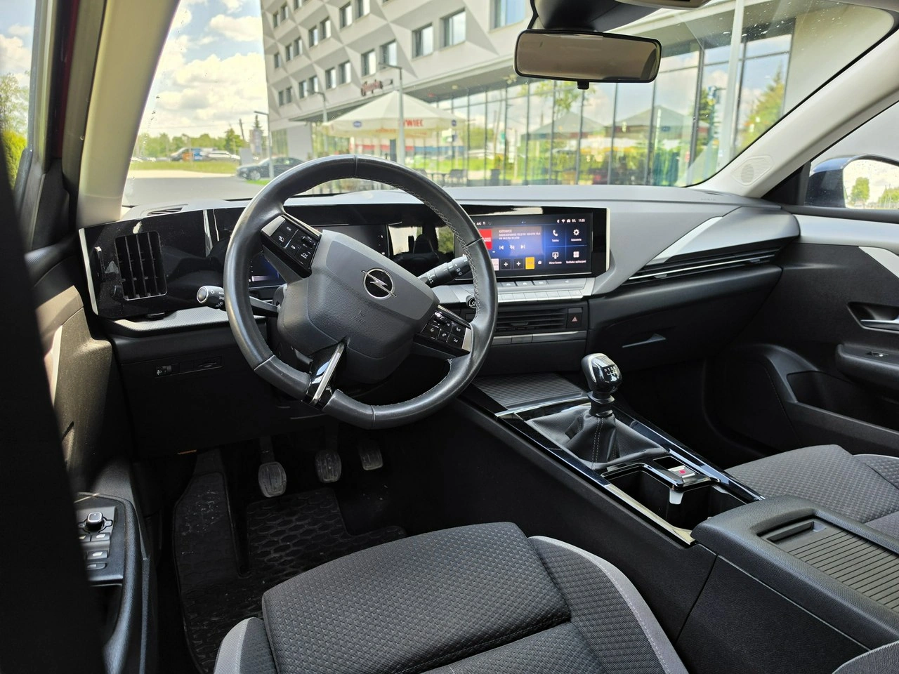 Opel Astra - Zdjęcie 11