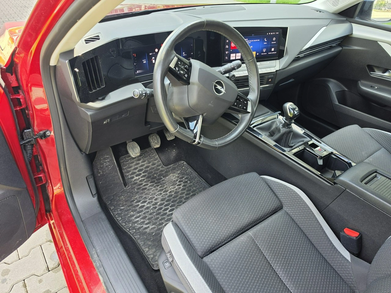Opel Astra - Zdjęcie 13