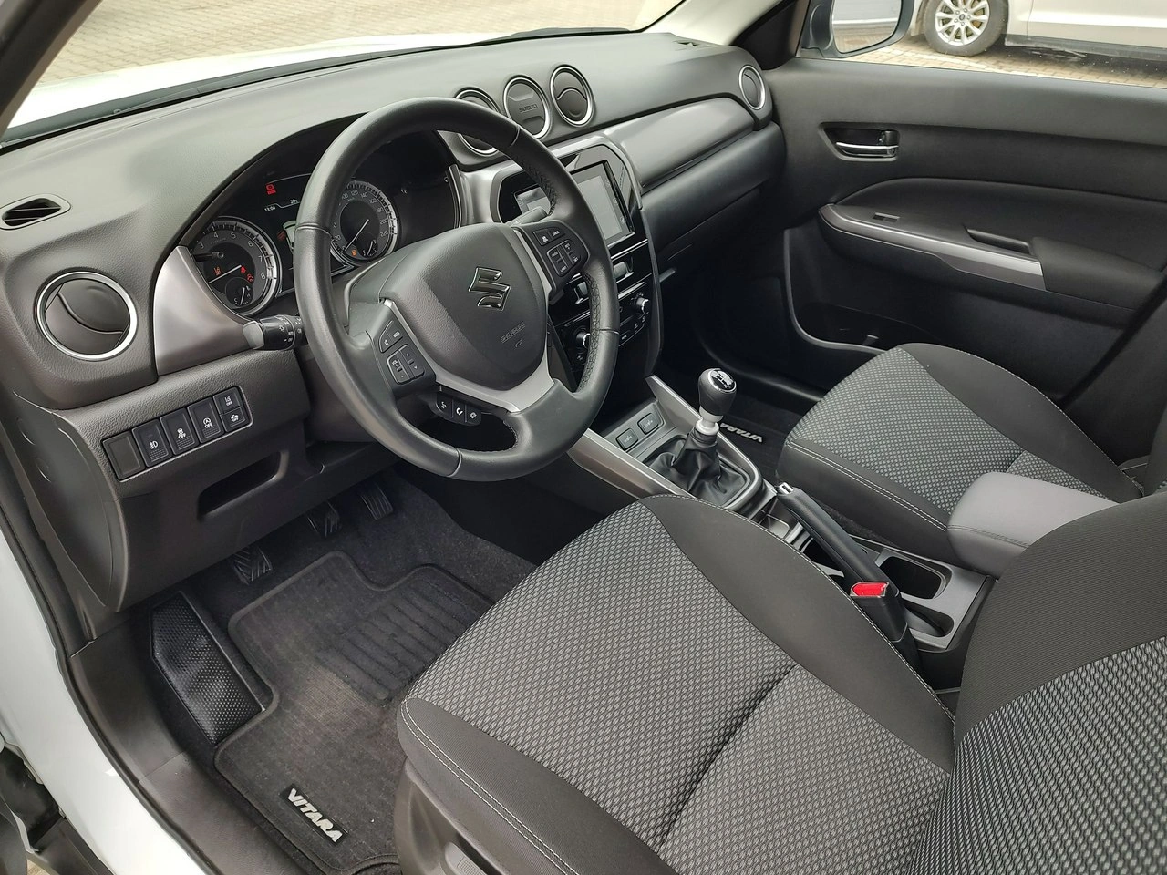 Suzuki Vitara - Zdjęcie 8