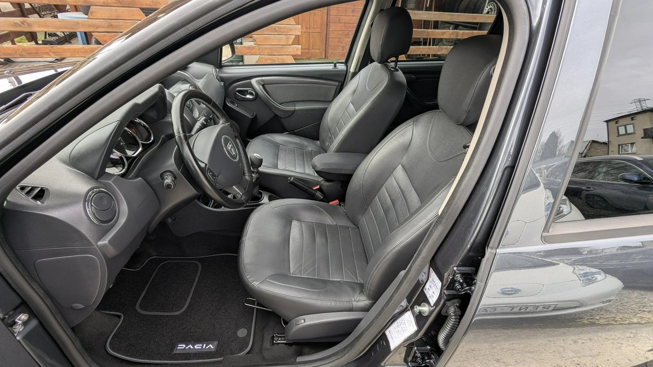 Dacia Duster - Zdjęcie 12