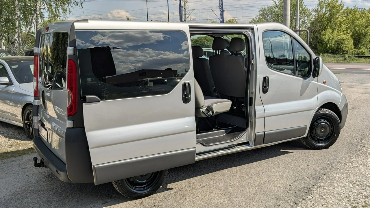 Opel Vivaro - Zdjęcie 12