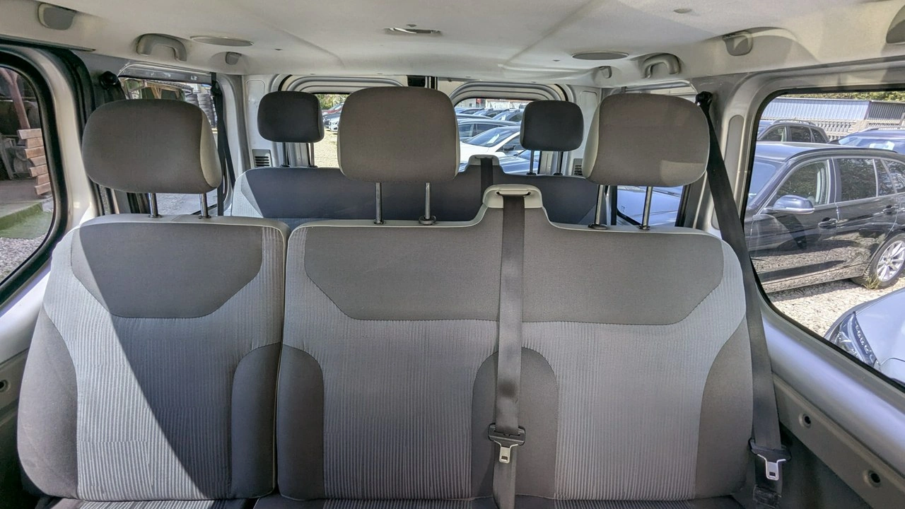 Opel Vivaro - Zdjęcie 17