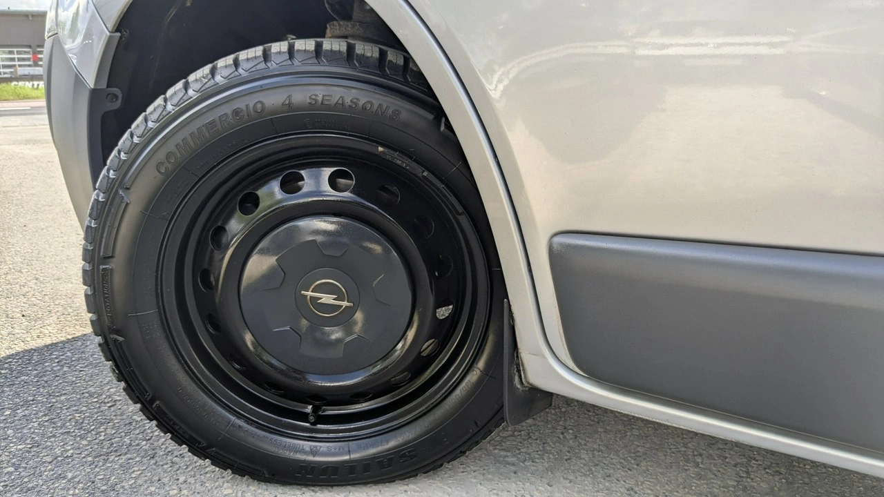 Opel Vivaro - Zdjęcie 36