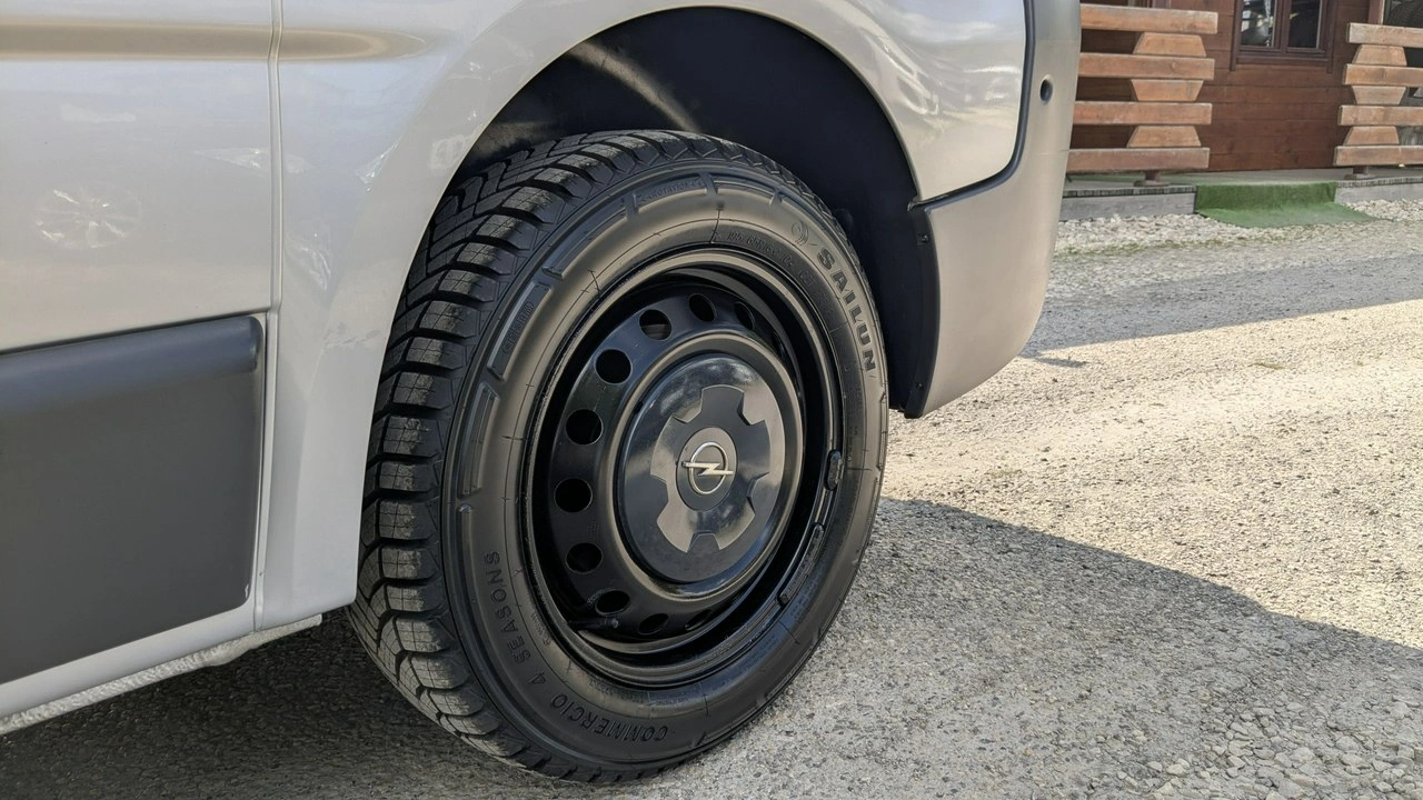 Opel Vivaro - Zdjęcie 37