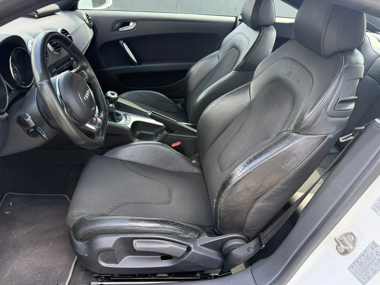 Audi TT - Zdjęcie 16