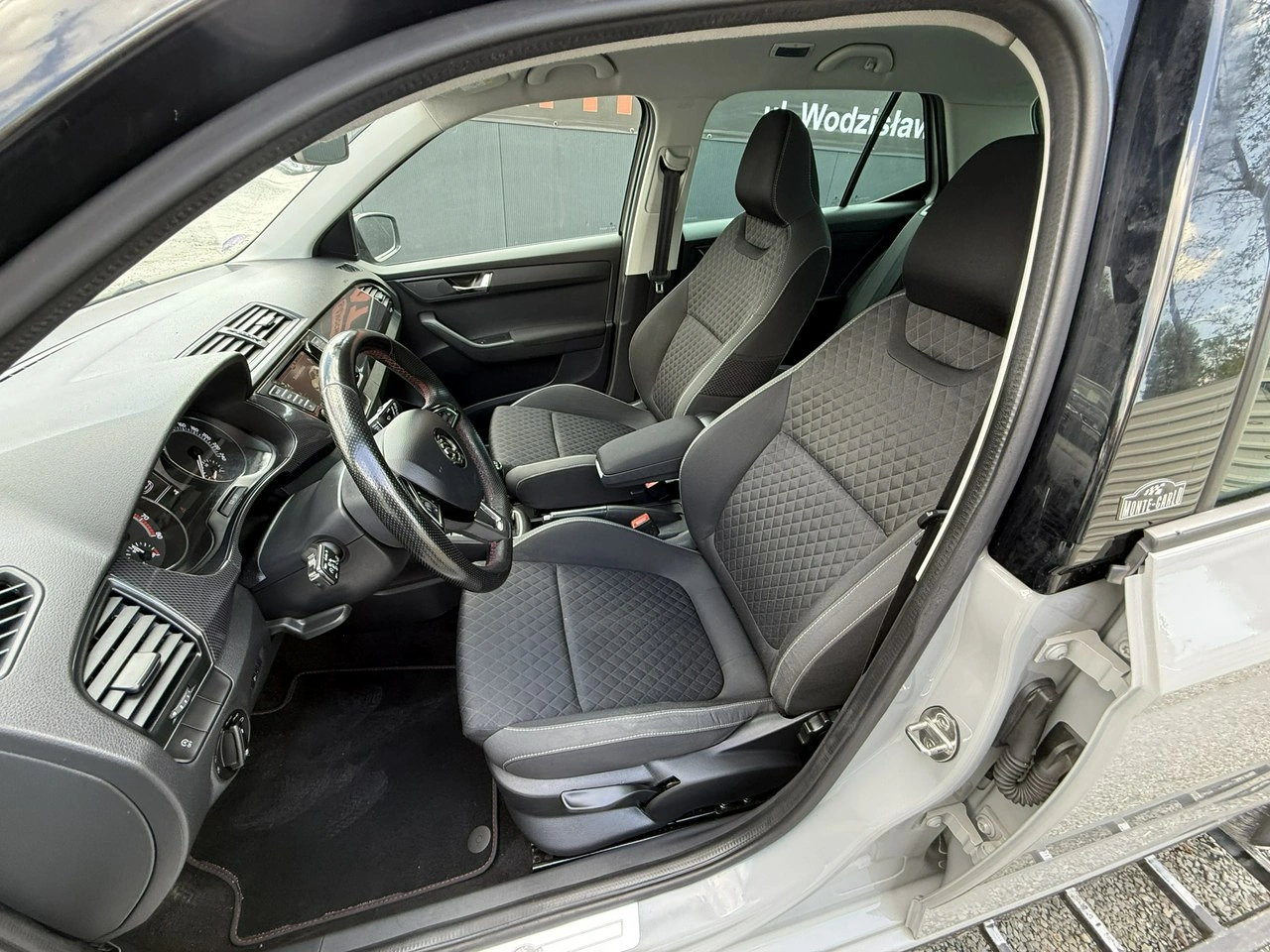 Skoda Fabia - Zdjęcie 13