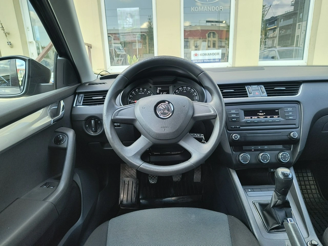 Skoda Octavia - Zdjęcie 16