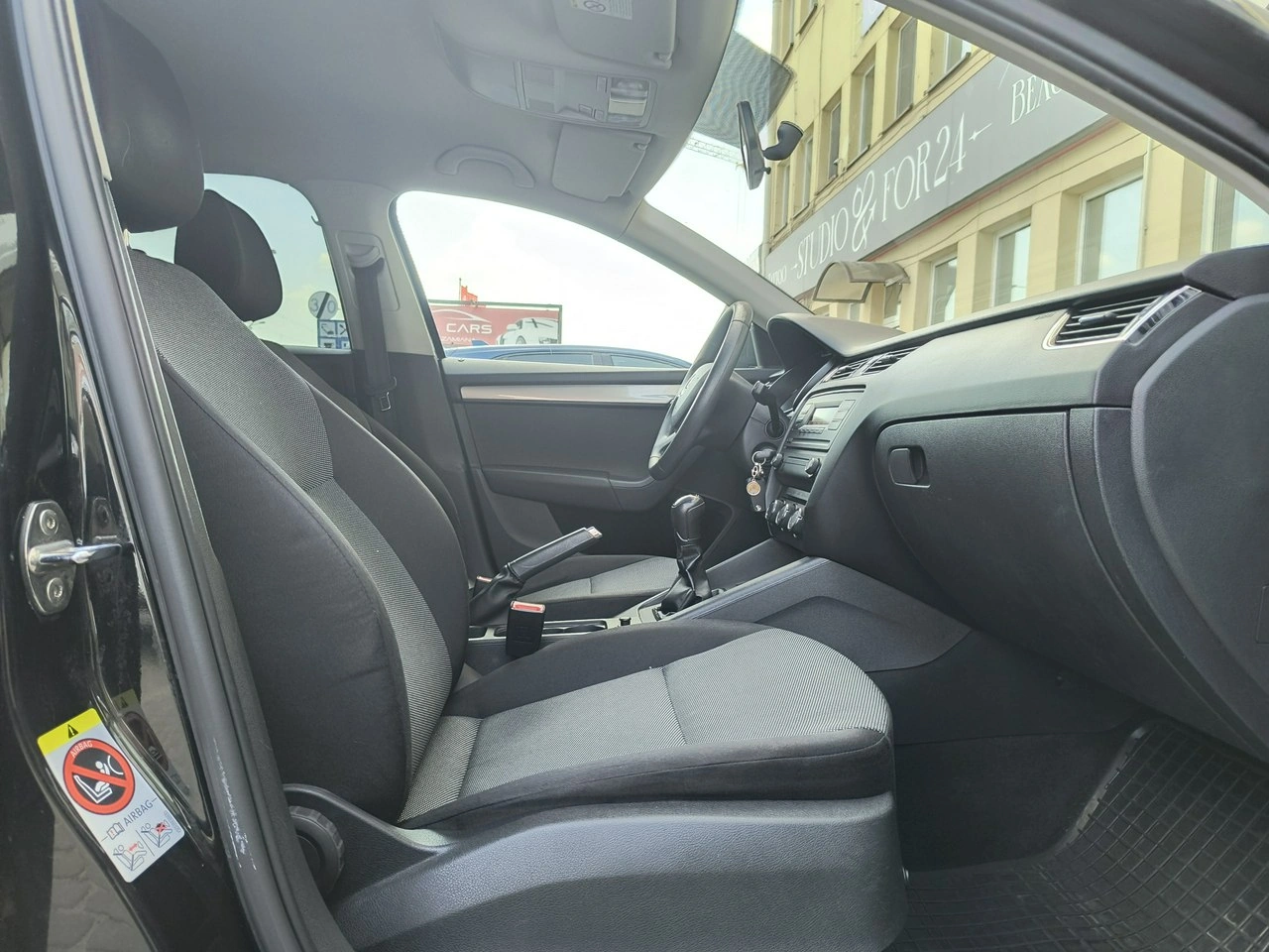 Skoda Octavia - Zdjęcie 13
