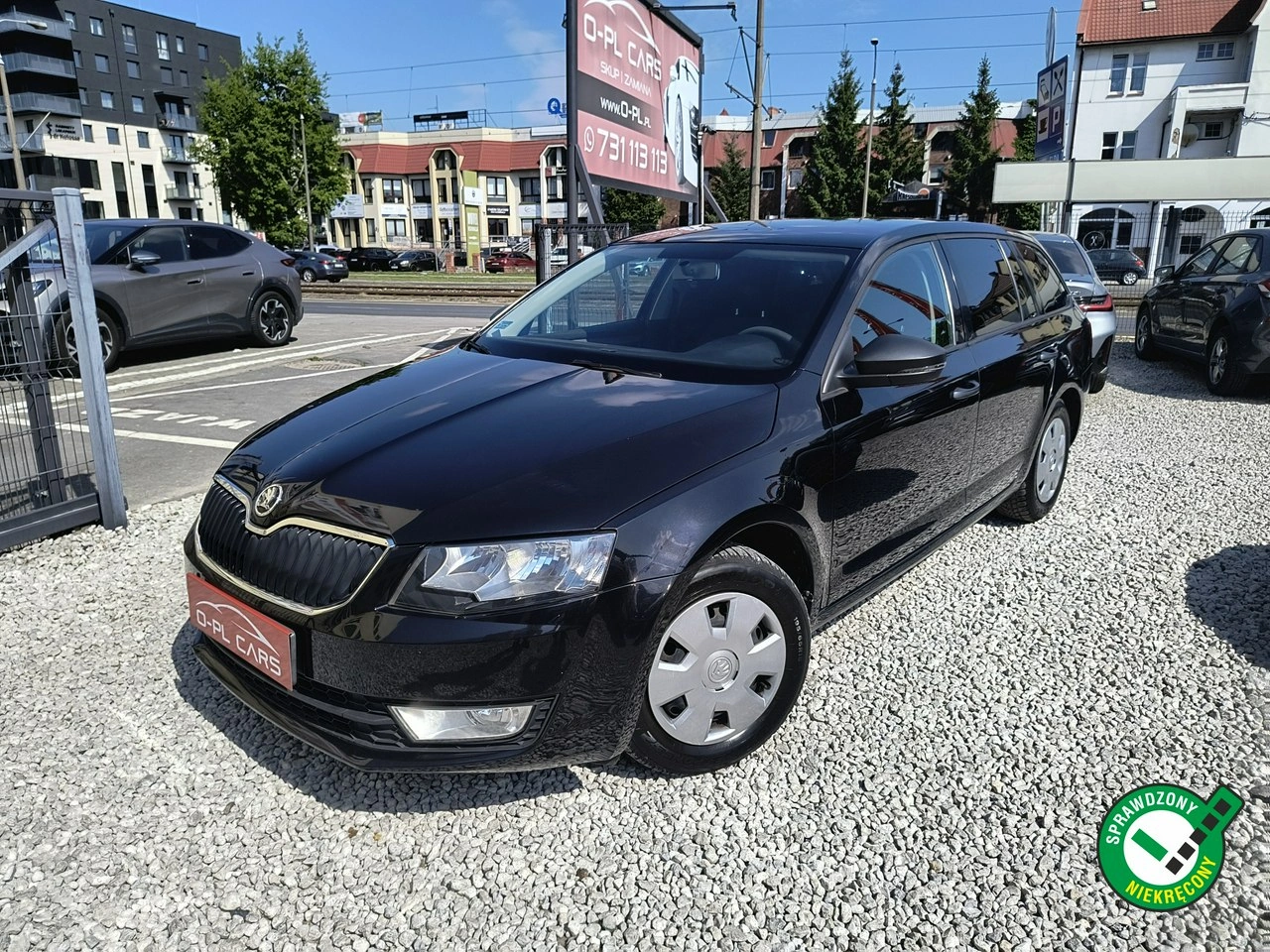 Skoda Octavia - Główne zdjęcie