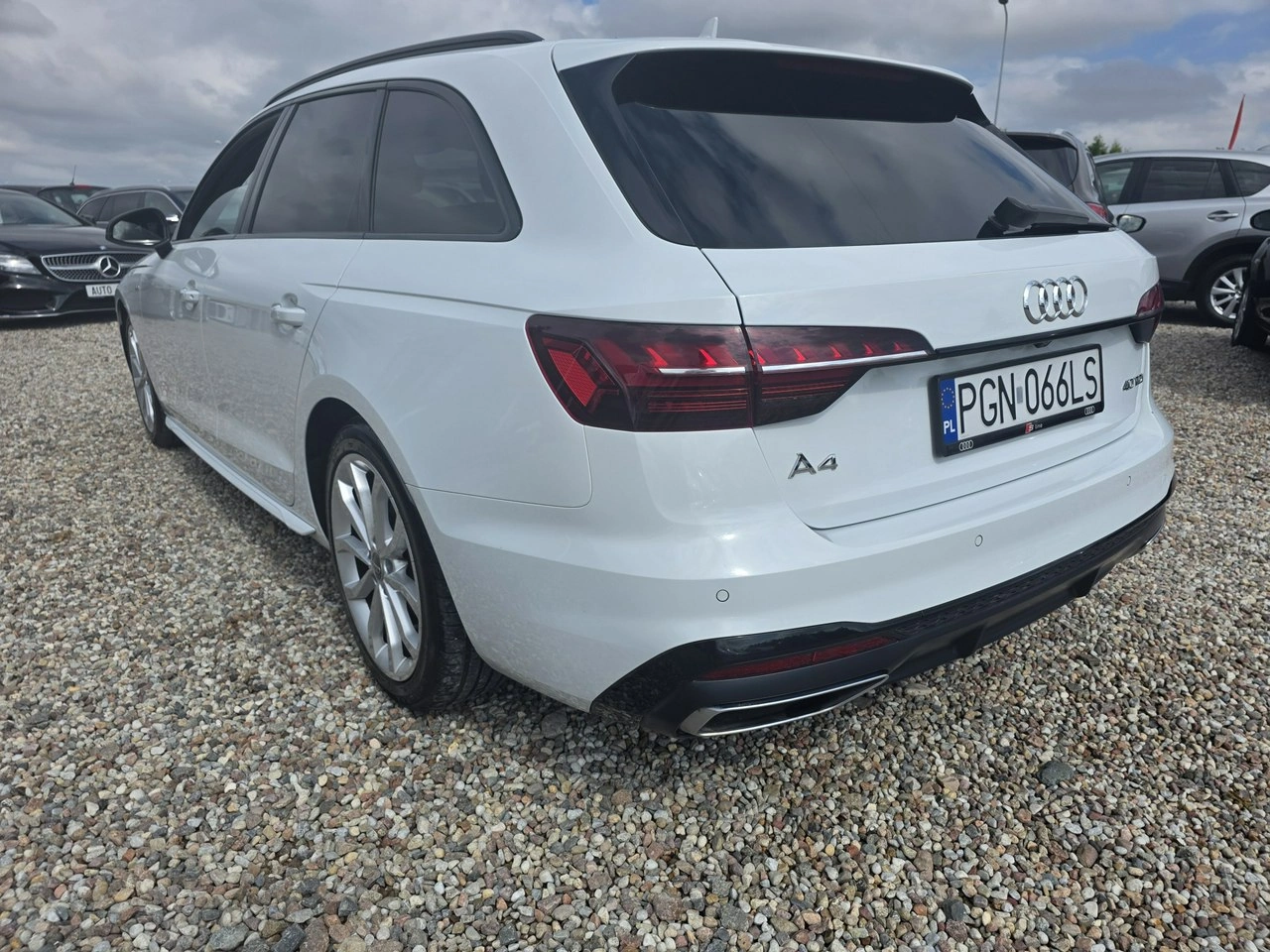 Audi A4 - Zdjęcie 11