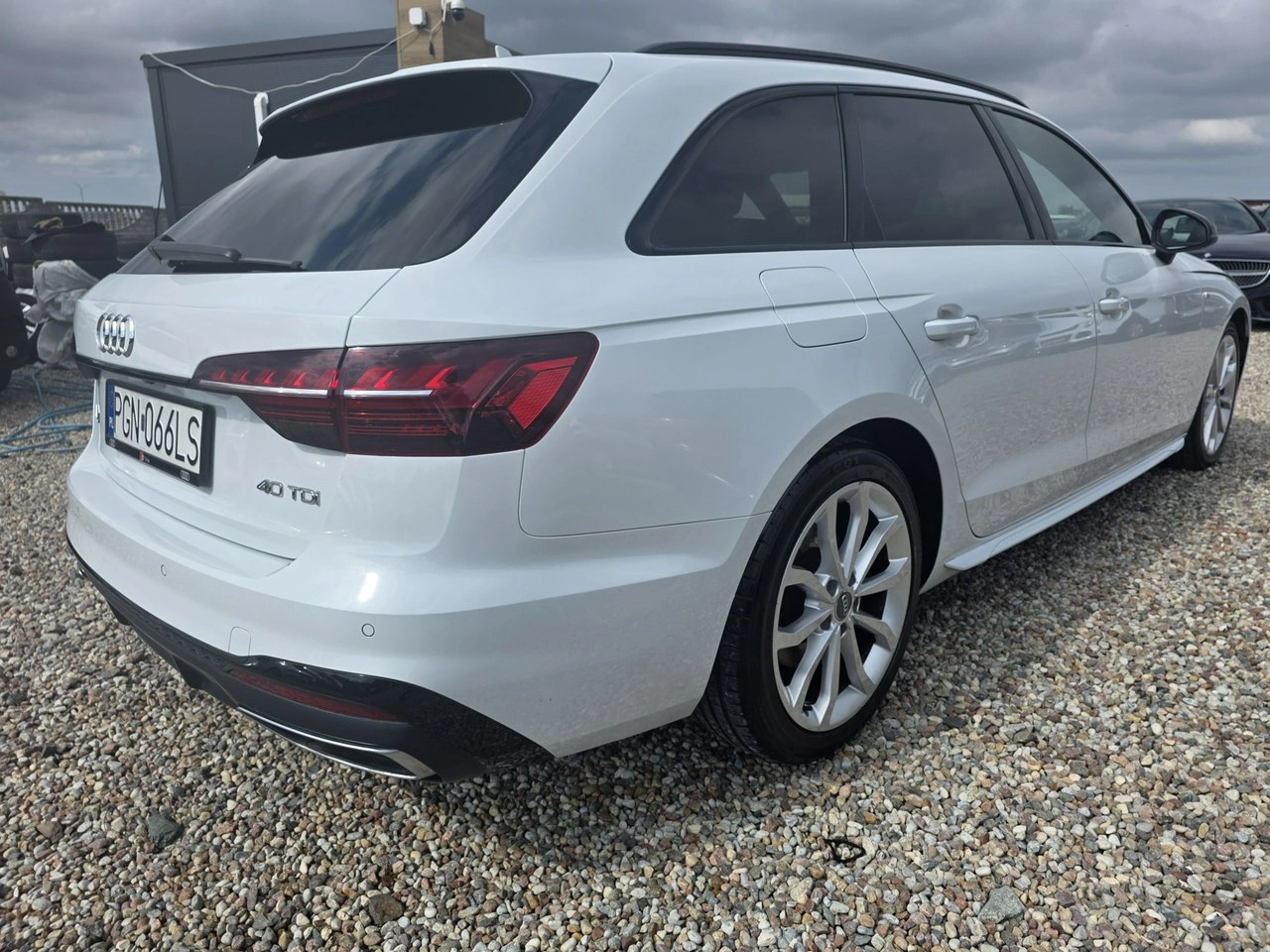 Audi A4 - Zdjęcie 13