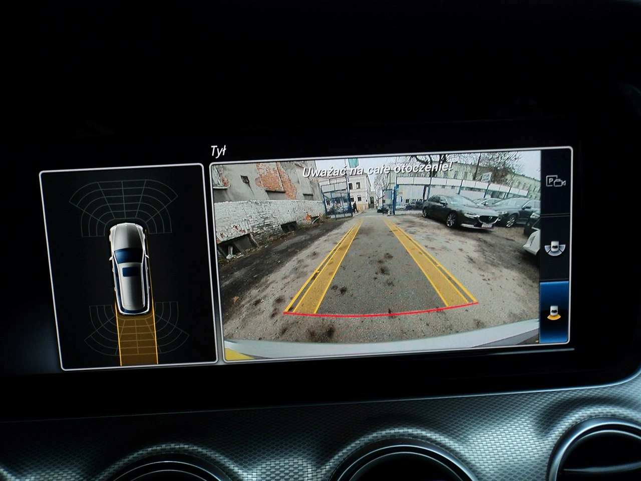 Mercedes E 220 - Zdjęcie 18